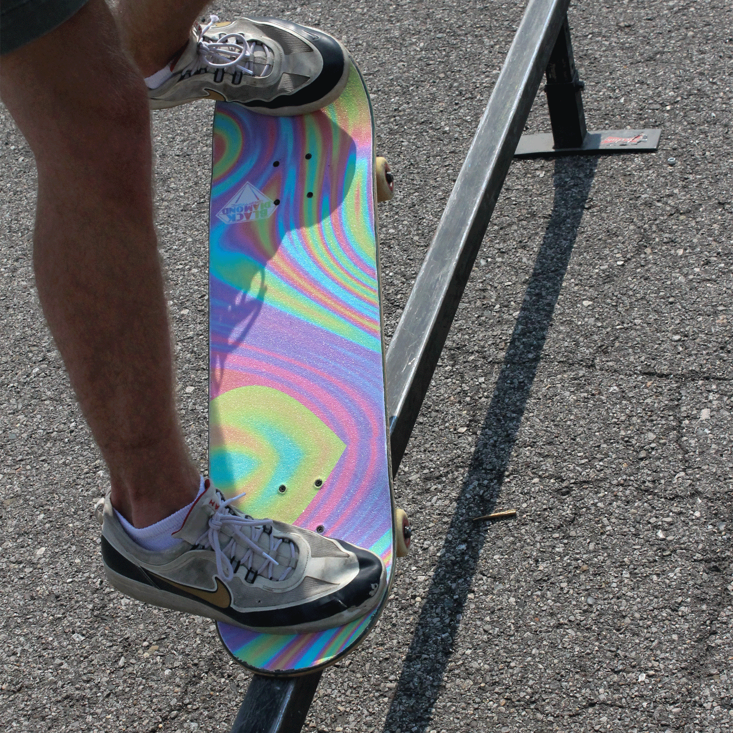 Skateboard & Longboard Griptape - Black Diamond Griptape